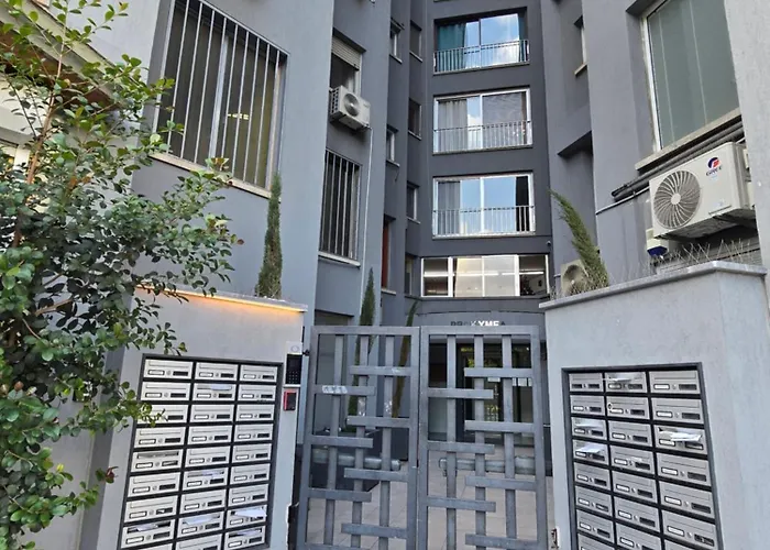 Two-room Center Daire