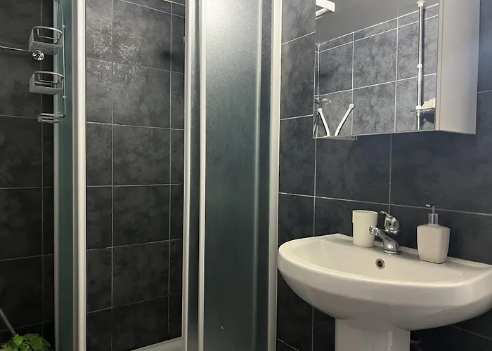 Daire Two-room Center *